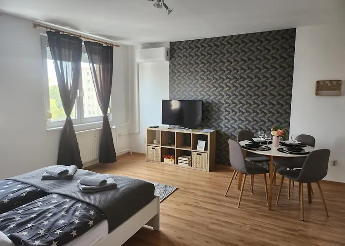 Lizo Deluxe * Székesfehérvár